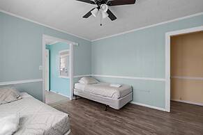 Oceanside Court by Kees Vacations