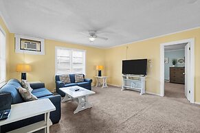 Oceanside Court by Kees Vacations