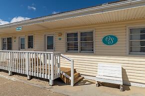 Oceanside Court by Kees Vacations