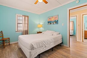 Oceanside Court by Kees Vacations