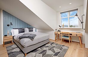 Canopy by Hilton Reykjavik City Centre