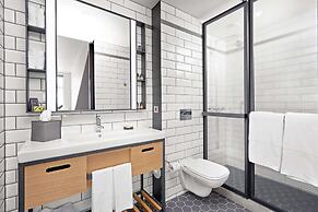 Canopy by Hilton Reykjavik City Centre