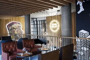 Canopy by Hilton Reykjavik City Centre