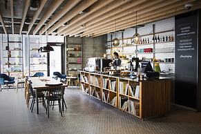 Canopy by Hilton Reykjavik City Centre