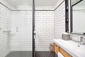 Canopy by Hilton Reykjavik City Centre