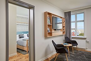 Canopy by Hilton Reykjavik City Centre