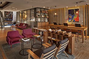 Canopy by Hilton Reykjavik City Centre