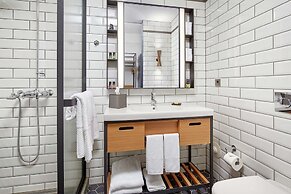 Canopy by Hilton Reykjavik City Centre