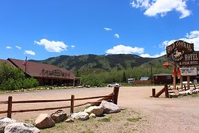 Old Corral Hotel & Steakhouse