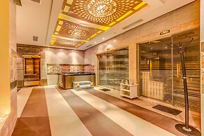 AMC Royal Hotel & Spa