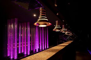 AMC Royal Hotel & Spa