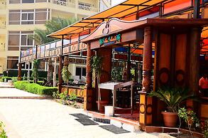 AMC Royal Hotel & Spa