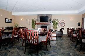 Paradise Inn & Suites Valleyview