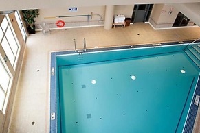 Paradise Inn & Suites Valleyview