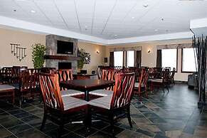 Paradise Inn & Suites Valleyview