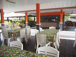 Lanta Fevrier Resort