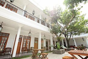 De Halimun Guest House