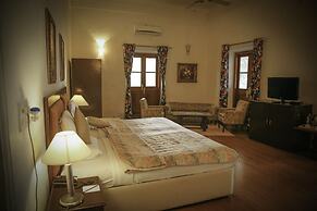 Jayamahal Palace Hotel