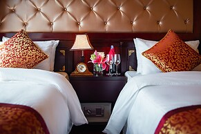 Lavender Elegance Cruise