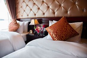 Lavender Elegance Cruise