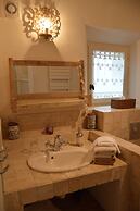 Le Mas des Etoiles - Luberon B&B