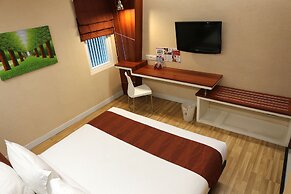 Citihub Hotel @Gejayan, Yogyakarta