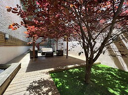 Home To Home Barcelona