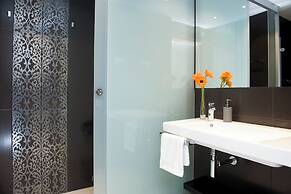 Home To Home Barcelona