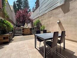 Home To Home Barcelona