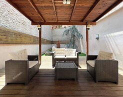 Home To Home Barcelona