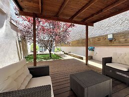 Home To Home Barcelona