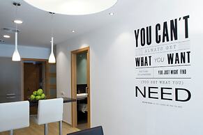 Home To Home Barcelona