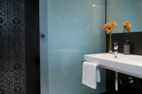 Home To Home Barcelona