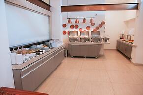 Slim Pajuçara by Tropicalis