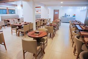 Slim Pajuçara by Tropicalis