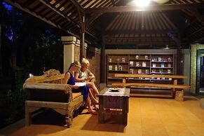 Tirta Sari Bungalows & Spa