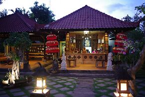 Tirta Sari Bungalows & Spa