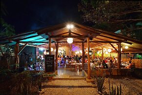 In the Shade Hotel - Coworking - Adults Only