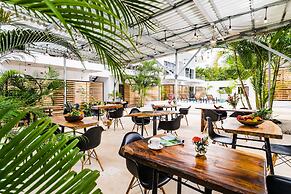 In the Shade Hotel - Coworking - Adults Only