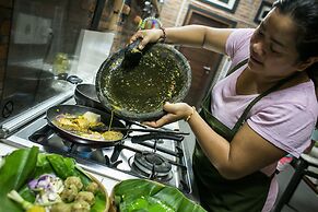 Amed Harmony Cafe and Bungalows