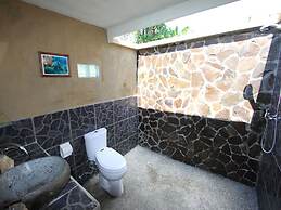 Amed Harmony Cafe and Bungalows