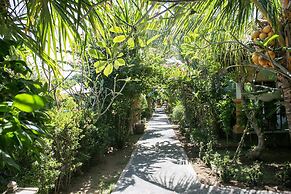 Amed Harmony Cafe and Bungalows