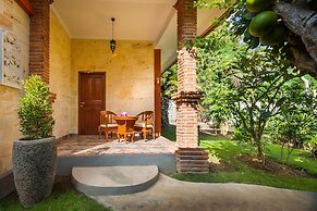 Amed Harmony Cafe and Bungalows