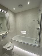 Buckingham Apartment