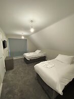 Buckingham Apartment