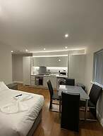 Buckingham Apartment