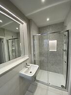 Buckingham Apartment