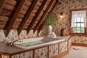 Chanticleer Guest House