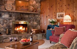Chanticleer Guest House