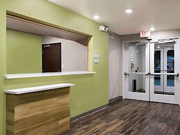 WoodSpring Suites Chicago Romeoville